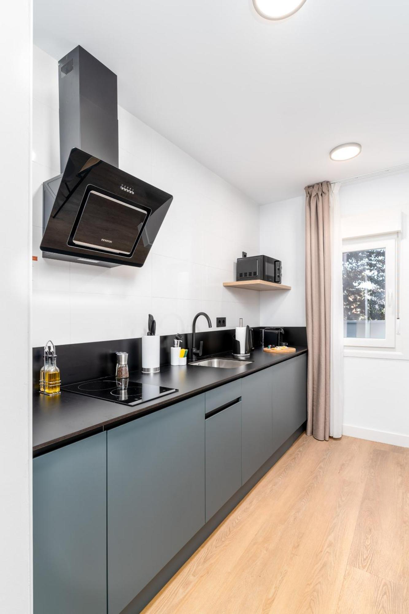 Limehome Oviedo Calle Postigo Bajo Cameră foto