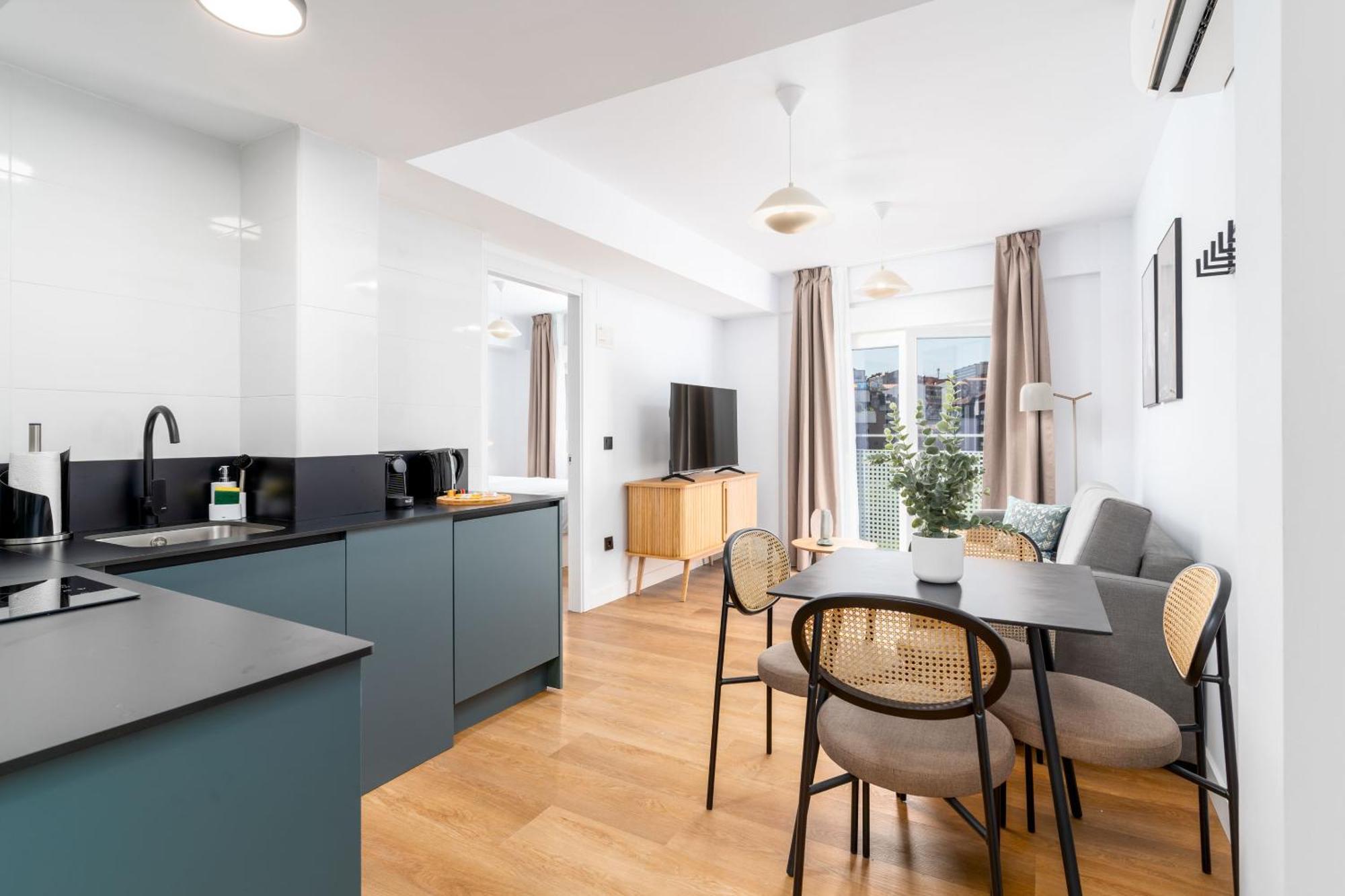 Limehome Oviedo Calle Postigo Bajo Cameră foto